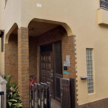 Annam Stay Osaka - Whole Three Story House Rental Экстерьер фото